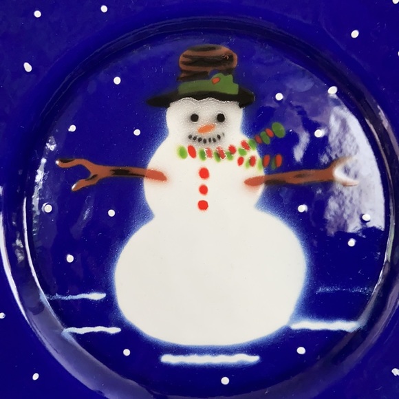 Set Of 2 Vintage 1997 Snowman The Golden Rabbit II Enamelware Plates - Picture 8 of 14